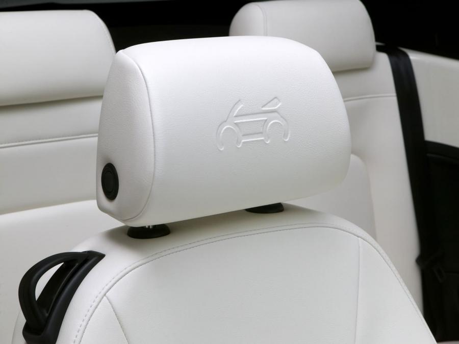  Volkswagen New Beetle Cabriolet Triple White 2007 года  (фото 5 из 14)